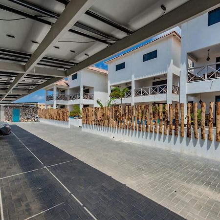 Bloozz Resort Bonaire Kralendijk  Exterior photo