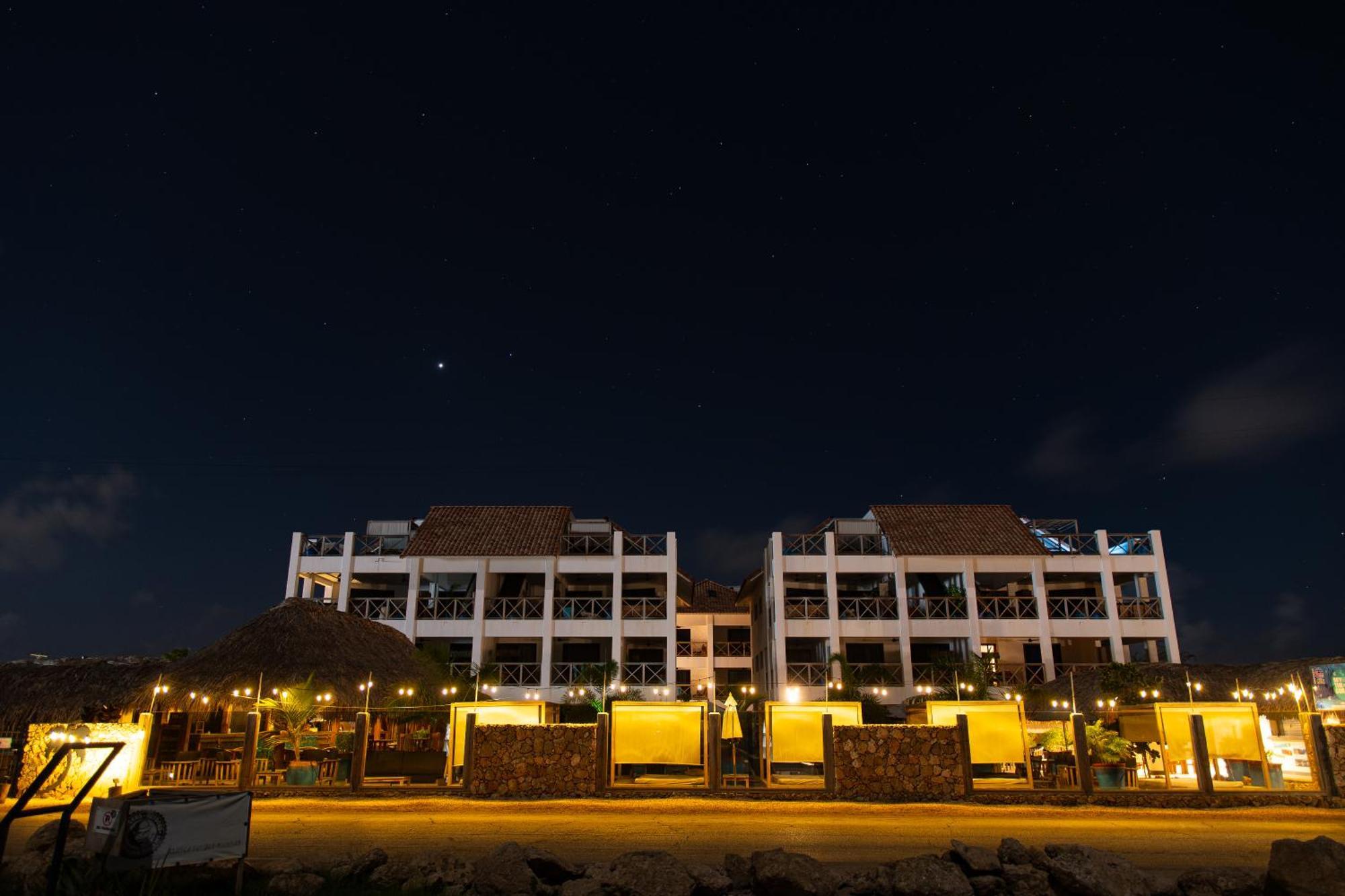 Bloozz Resort Bonaire Kralendijk  Exterior photo