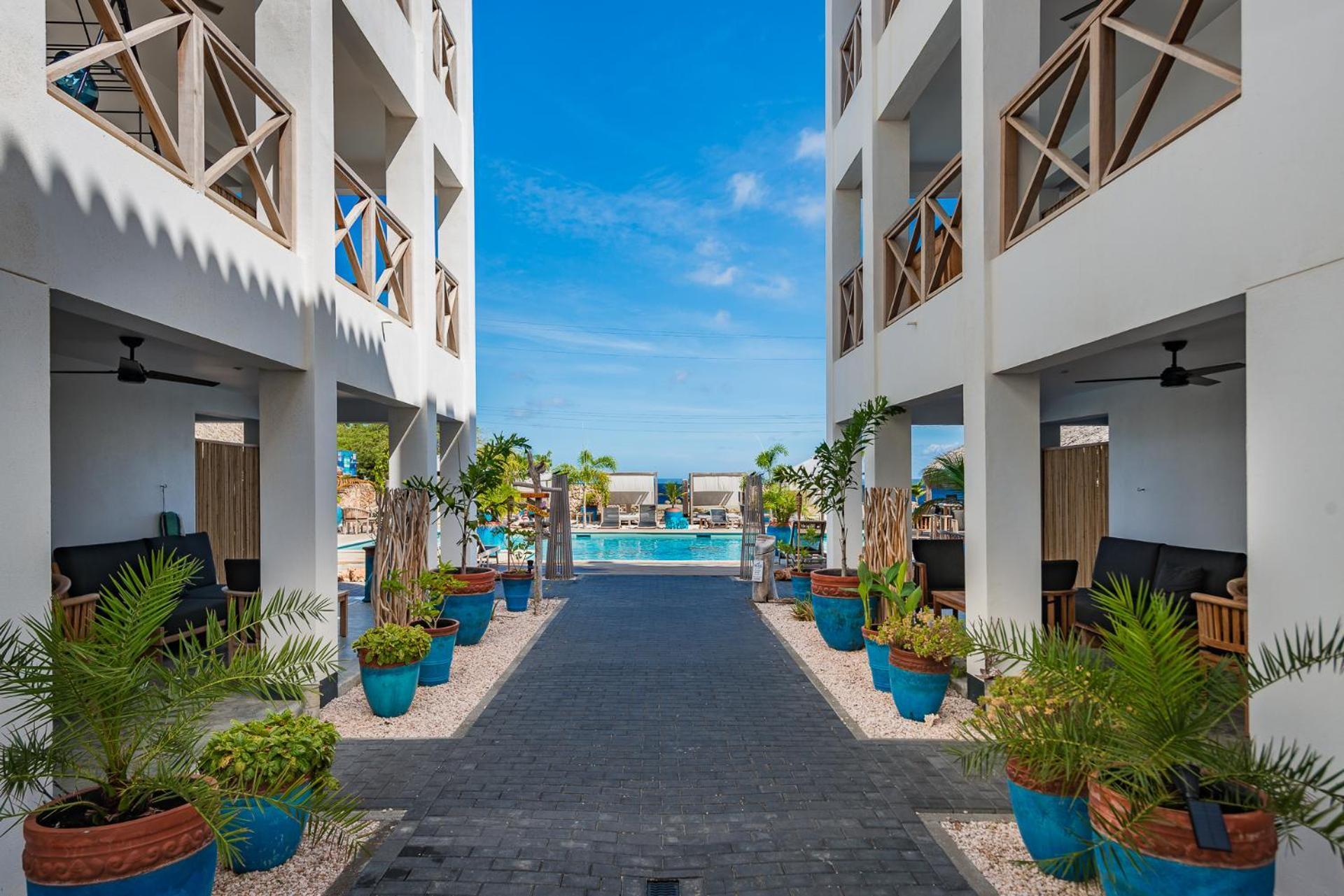 Bloozz Resort Bonaire Kralendijk  Exterior photo